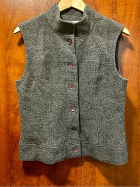 Talbots Gray 100% Wool Sleevless Vest